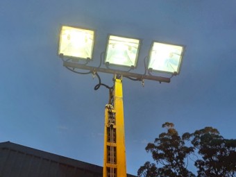 Light tower/generator