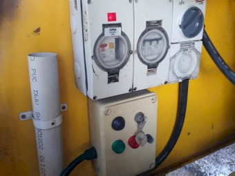 Light tower/generator