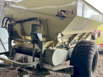 2020 860T-L Marshall Multispread Spreader 