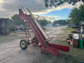 WANTED Bale Loader