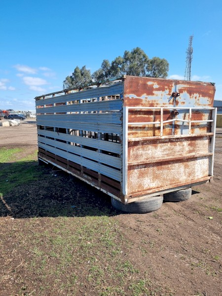 2 deck sheep crate +tray NoGST