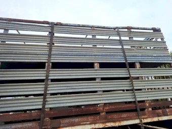 2 deck sheep crate +tray NoGST