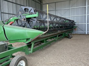 2012 John Deere S670 Header with 2017 John Deere 640D 40ft Draper Front