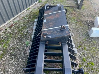 Norm Engineering Log Grab Stick Rake