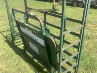 Arrowquip Calf Cradle