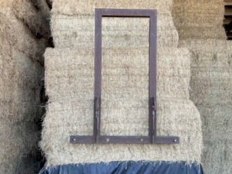 24mt Lucerne Hay 8x3x3 Bales