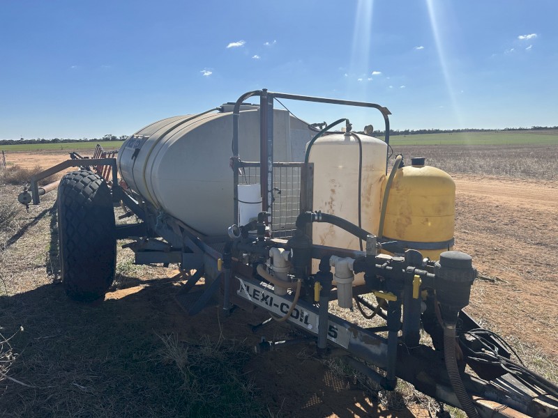 Flexi-Coil 65 Boom Spray