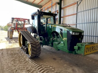 2017 John Deere 8370RT Tractor