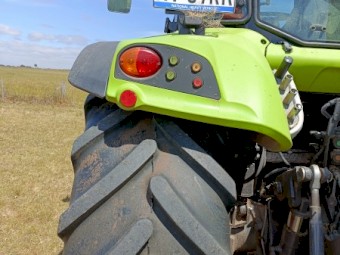 Claas Arion 440 panoramic 
