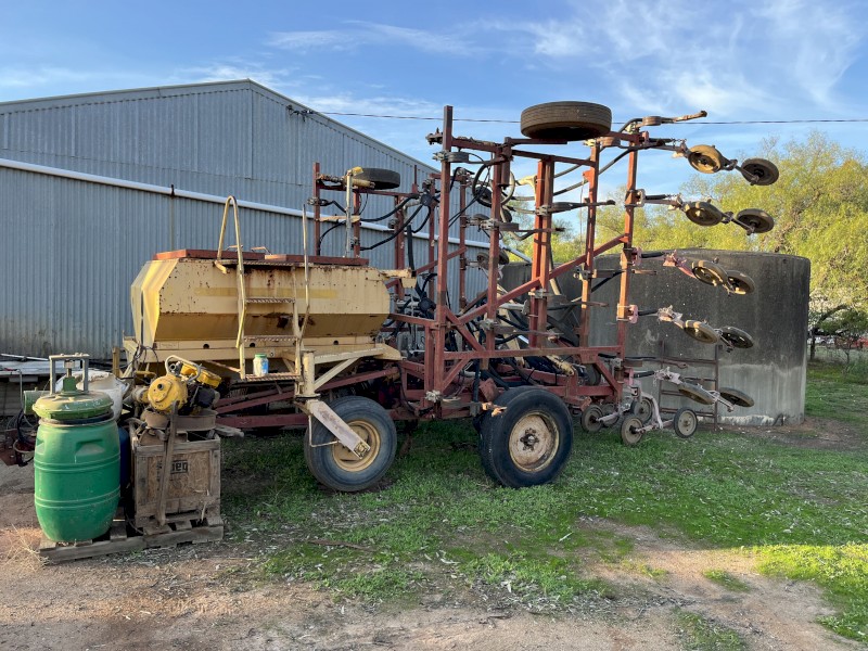 Connor Shea 30ft Airseeder | Farm Tender