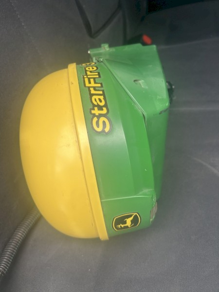 John Deere starfire 3000 receiver 