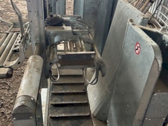 2023 Peak Hill Air Rotate Sheep Handler