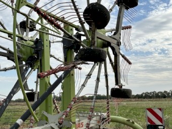 Claas Liner 2700 Hay Rake