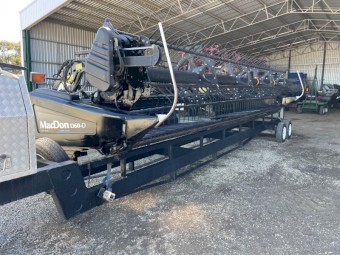 2012 Macdon D60 25ft