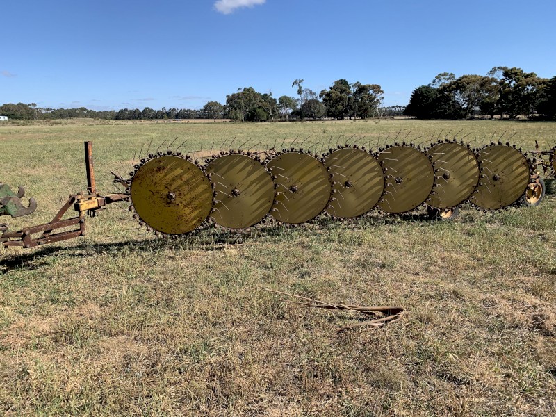 7 wheel Connor Shea Hay Rake