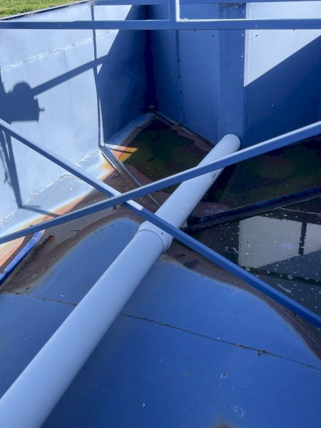 truck tub grouper with grain line speed fill