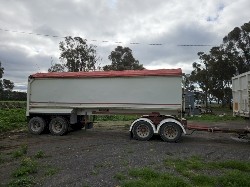 Muscat Quad Dog Tipper