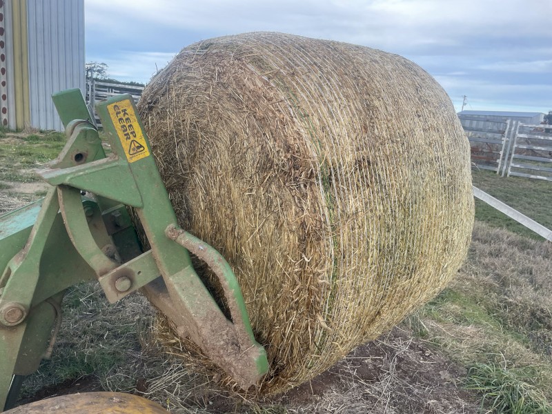 130 x Rye/Clover and Oaten/Rye 4x4 Silage