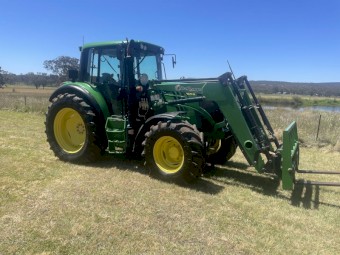 2013 John Deere 6125 M
