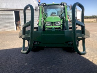 John Deere Soft Hands Grab