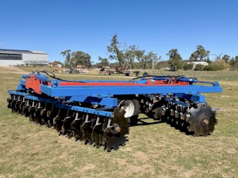 Brand New Red Earth 48 & 36 Plate Ploughs