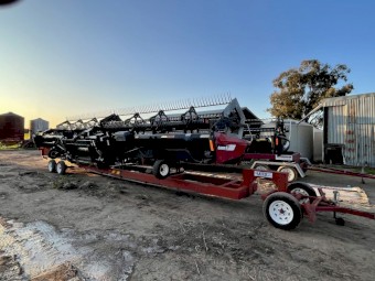 2005 Case IH 2388 Extreme Header with 2062 36ft Front