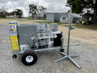 2019 Peak Hill Sheep Handler