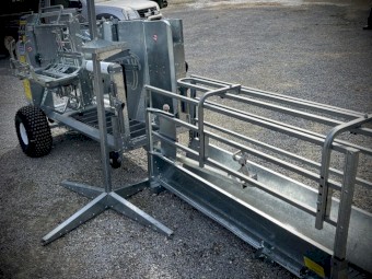 2019 Peak Hill Sheep Handler