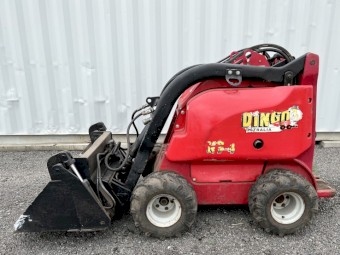 Dingo K9-4 Skid Steer Mini Digger w/ 4-in-1 & GP Bucket