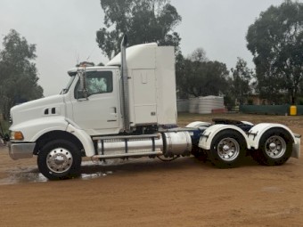 2000 Sterling 9500 Prime Mover