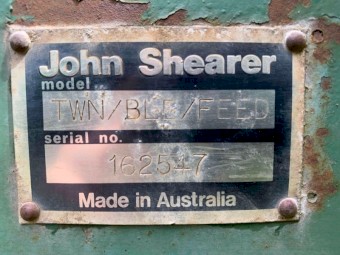 John Shearer Twin Bale Feeder