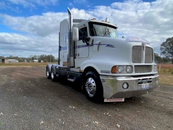 T604 Kenworth Prime Mover