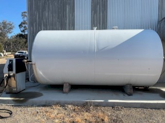 Fuel Tank and Bowser