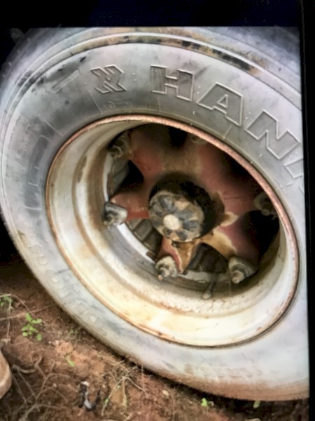 WANTED Tubeless Truck Spider Rims 11R 22.5