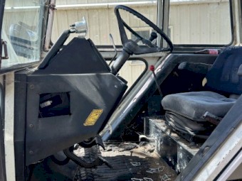 Case/David Brown 1490 Tractor