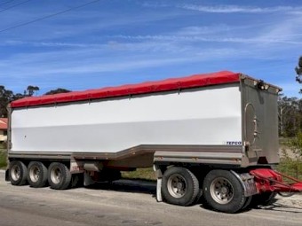 2017 Tefco Quinn Dog trailer