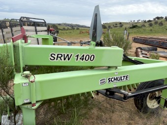 2017 Schulte SRW 1400 Rock Windrower