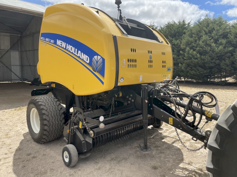 2017 New Holland RB180 Crop Cutter