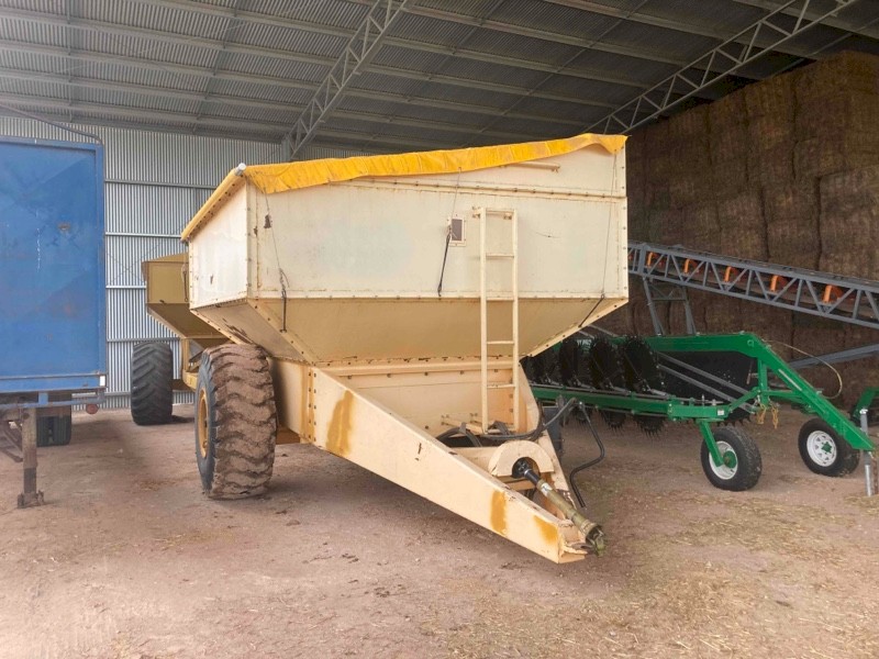Farm Store 23t Chaser Bin