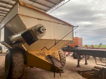 Farm Store 23t Chaser Bin