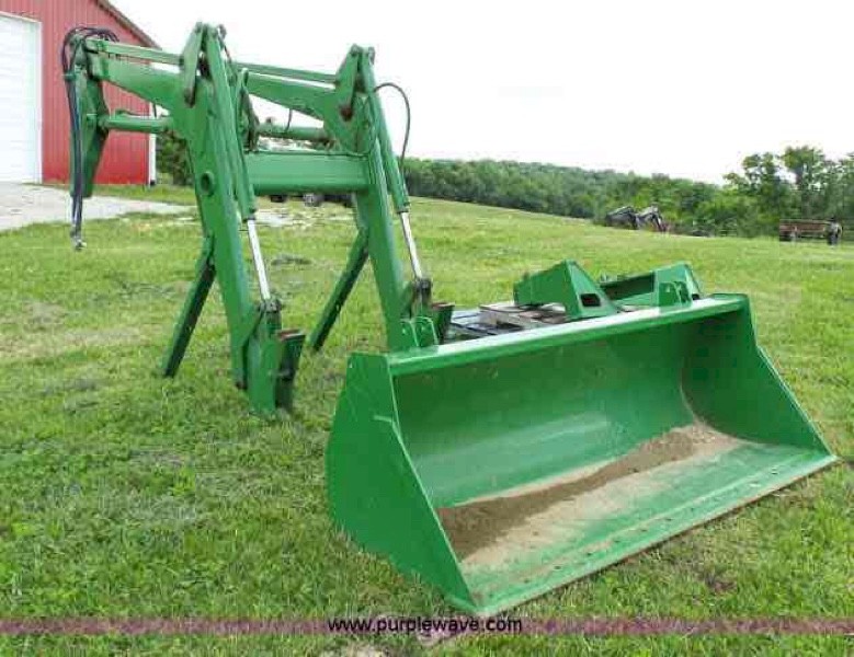 WANTED John Deere Hay Forks & Bucket