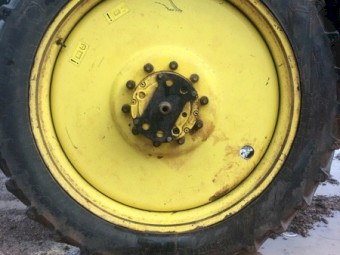 Rims And Tyres 320/80R42