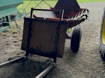 Hay Feed Out Cart