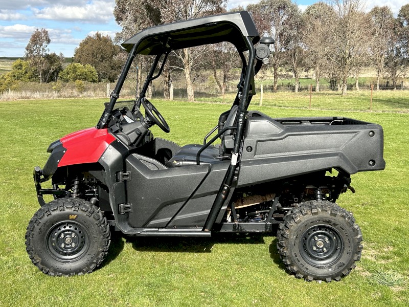 Honda pioneer 700 2016