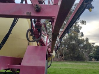 Hardi 2720 gooseneck sprayer 