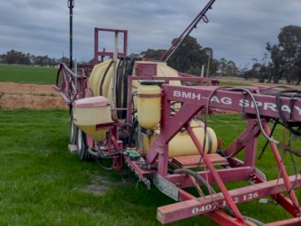 Hardi 2720 gooseneck sprayer 