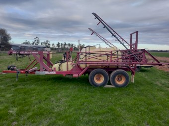 Hardi 2720 gooseneck sprayer 