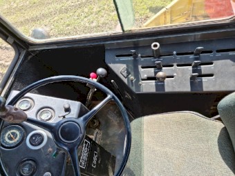 New Holland Bale Wagon