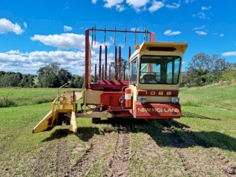 New Holland Bale Wagon
