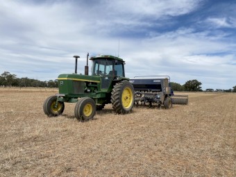 1977 John Deere 4230